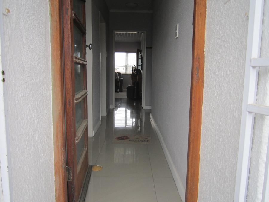 To Let 2 Bedroom Property for Rent in Strand North Western Cape